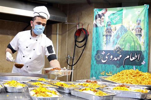افتتاح نخستین آشپزخانه اطعام مهدوی در استان تهران 1402/12/06