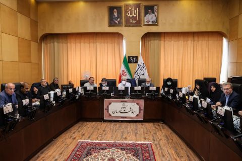 نشست کمیسیون بهداشت و درمان مجلس با حضور رئیس کمیته امداد امام خمینی(ره) 1401/09/20