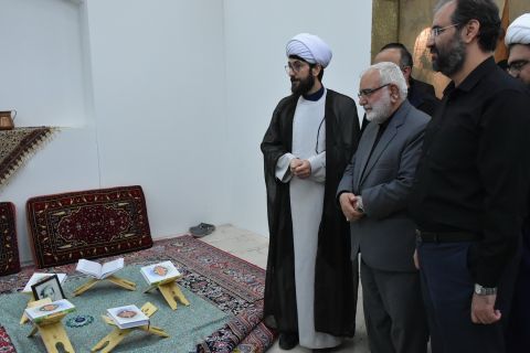 بازدید رئیس کمیته امداد از نمایشگاه قرآن 1402/01/23