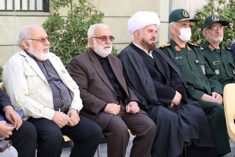 مراسم تشییع و تدفین شهید گمنام دفاع مقدس در دفتر مرکزی کمیته امداد امام خمینی(ره) 1402/03/29